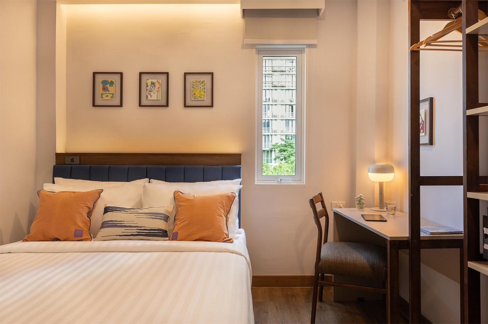 Sova Hotel Bangkok Exterior photo