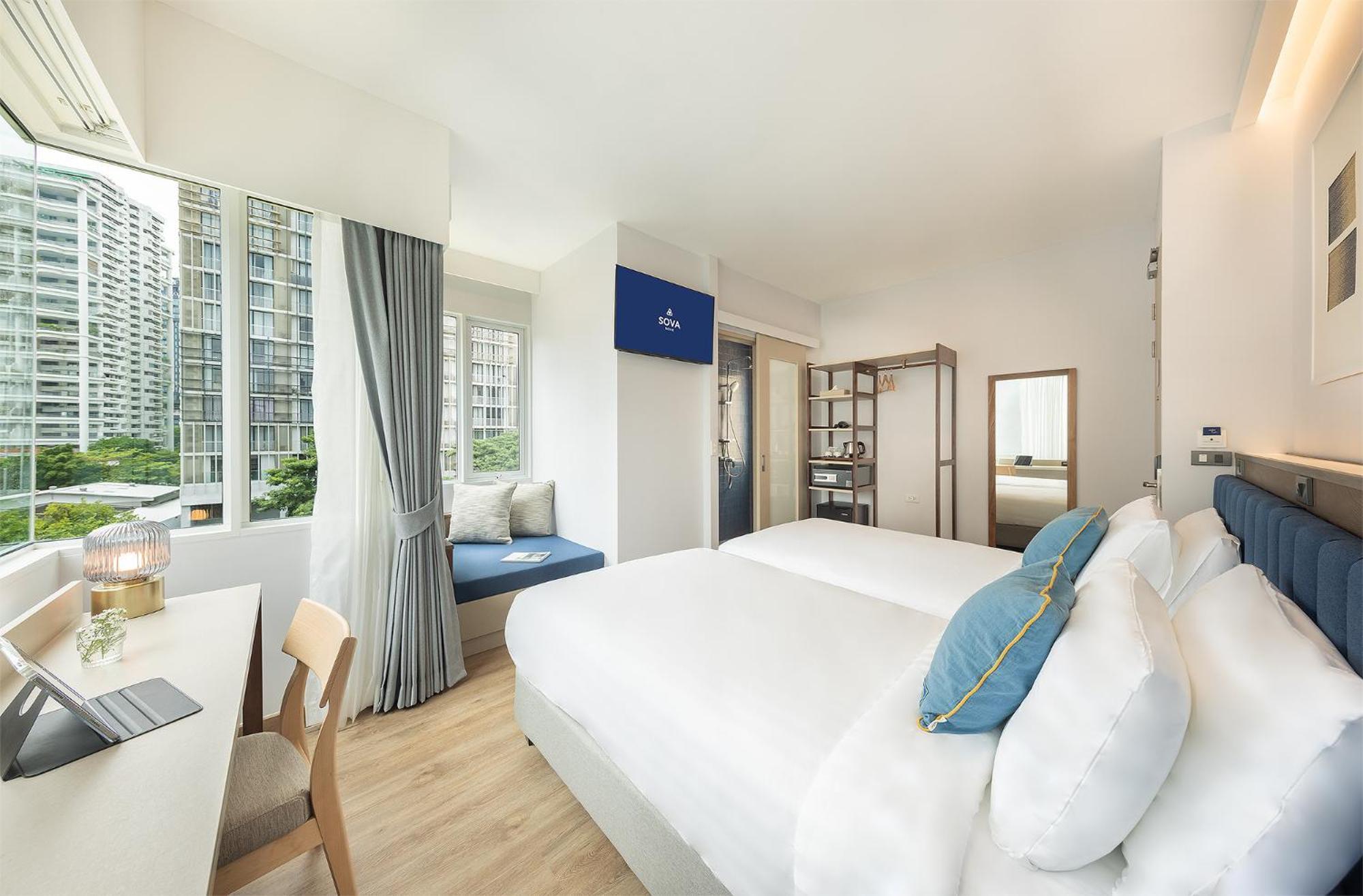 Sova Hotel Bangkok Exterior photo
